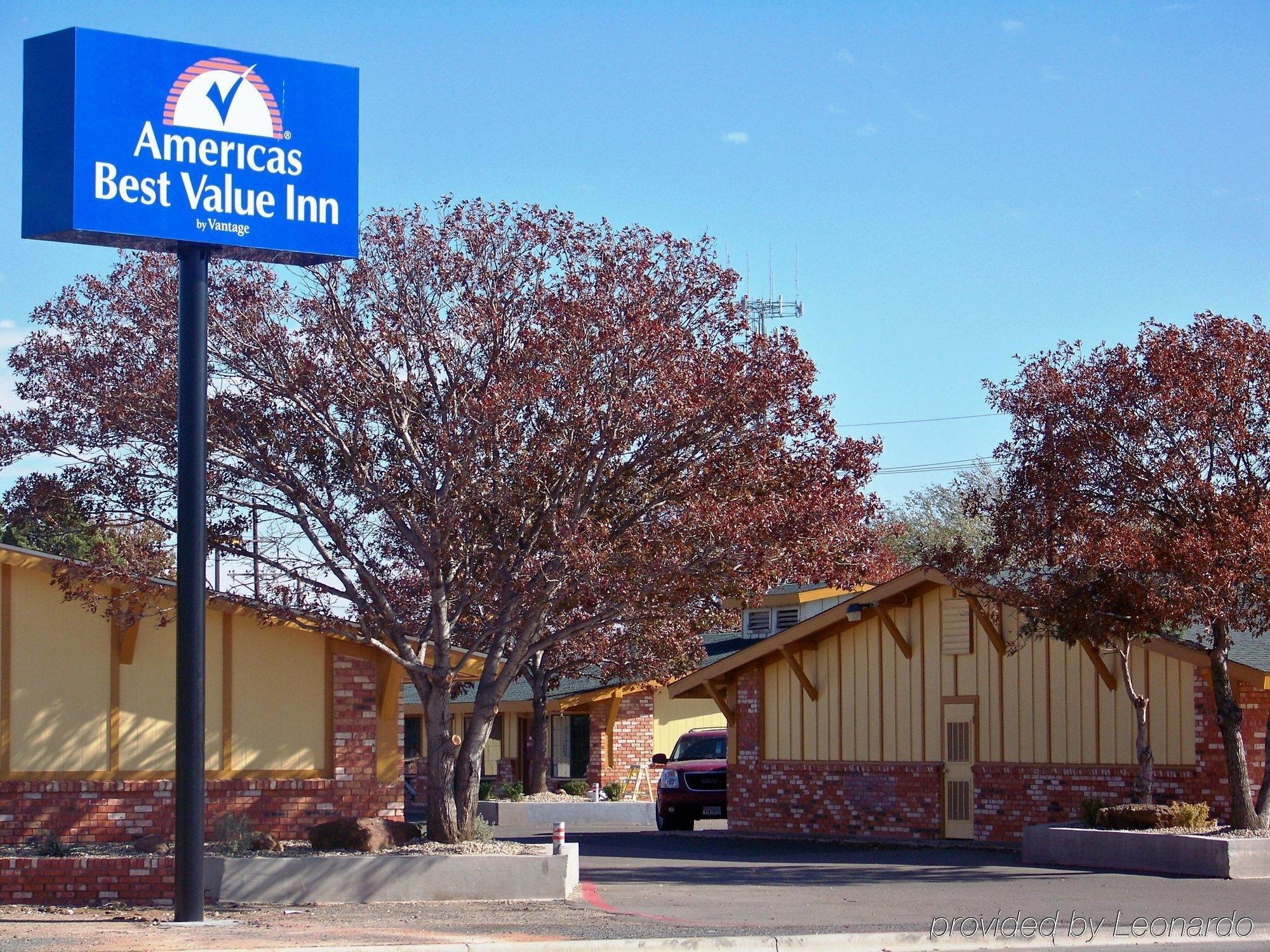 Stadium Motel Lubbock Exterior photo