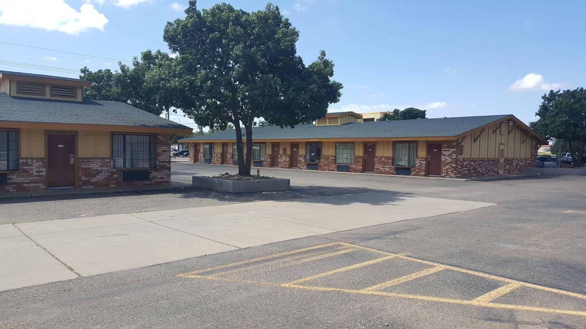 Stadium Motel Lubbock Exterior photo